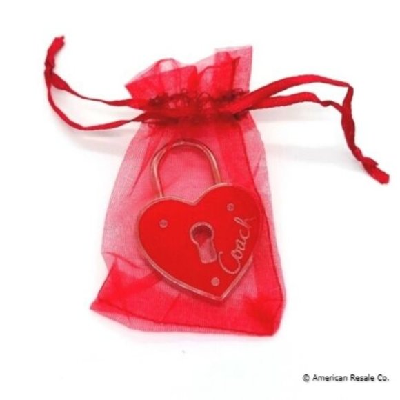 Vintage COACH Red Enamel Heart Lock Love Keychain Purse Fob charm. - Picture 8 of 8